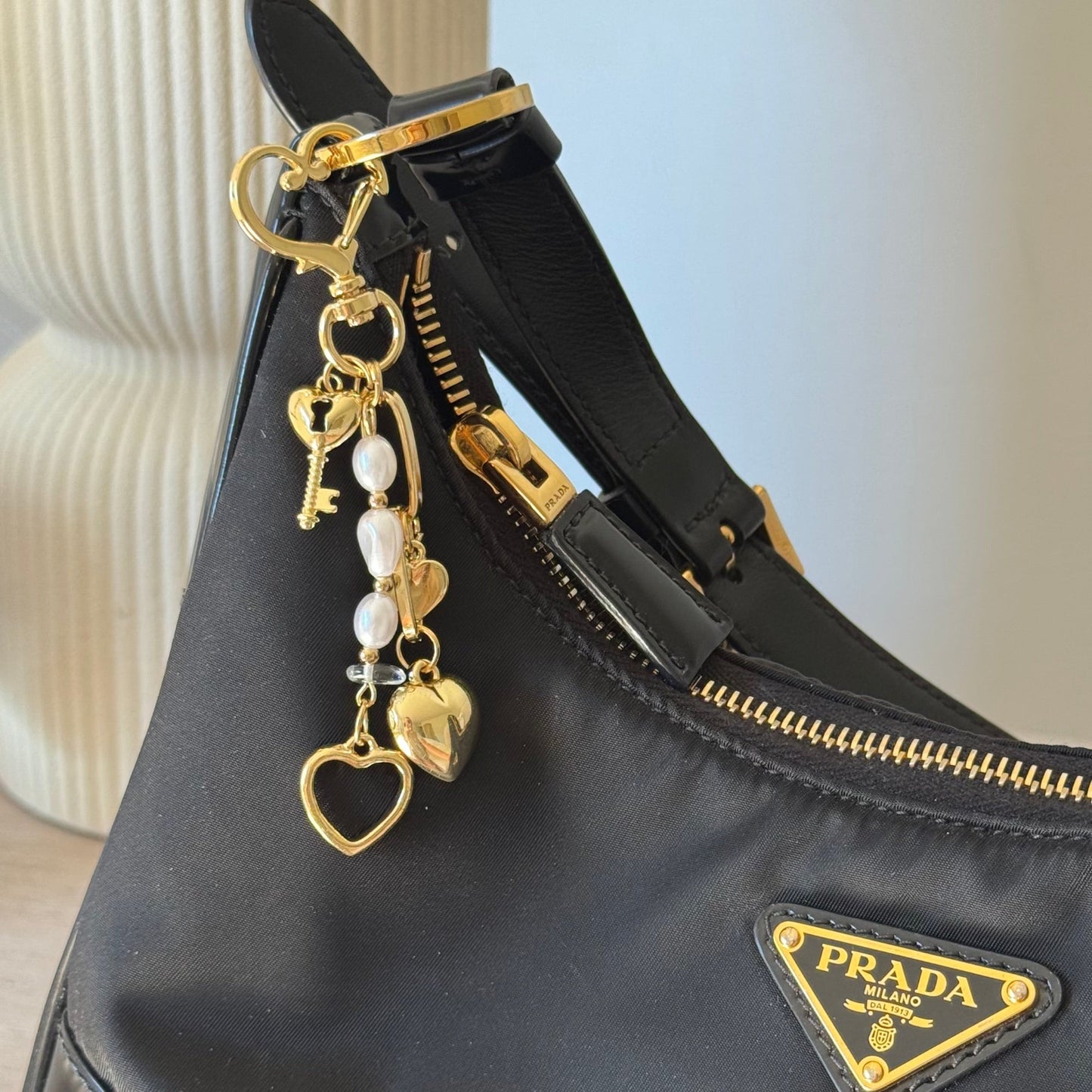 She's It Bag Charm - EVRYJEWELS